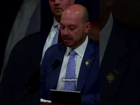 ice-leader-refuses-to-publicly-apologize-for-portrayal of-good-and-pretti