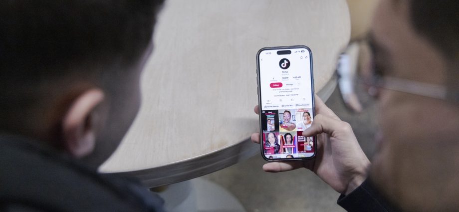 social-media-companies-agree-to-testing-of-effects-on-teen-users’-mental-health