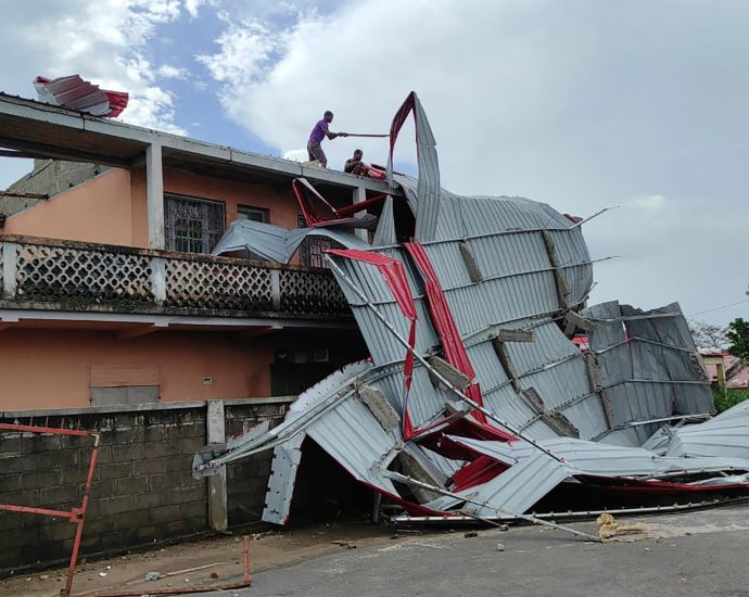 ‘monstrous’:-cyclone-gezani-hits-madagascar,-with-reports-of-severe-damage