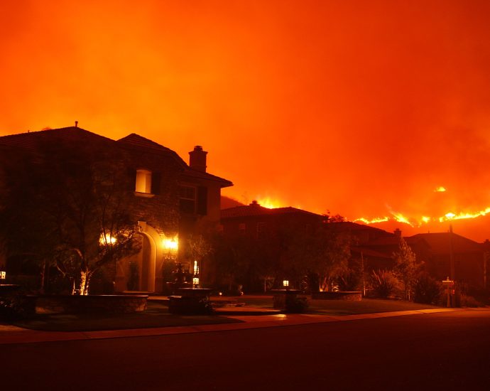 choosing-the-right-home-is-tough-climate-change-is-making-it-harder.