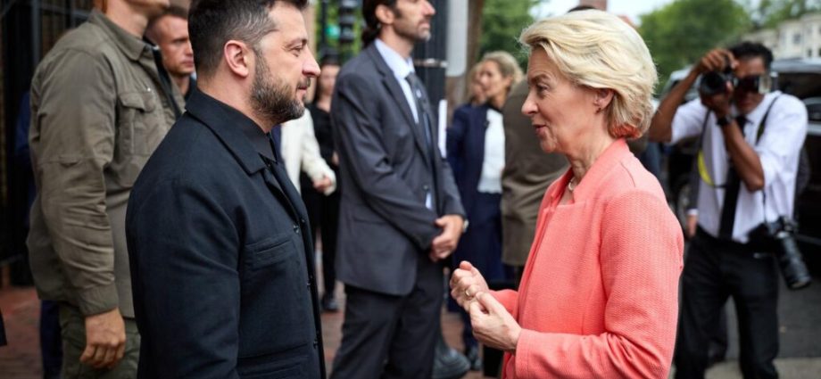 why-a-ukrainian-newsroom-is-asking-the-eu-not-to-go-easy-on-ukraine