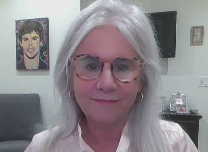 parents-insisting-for-years-social-media-platforms-aren’t-safe:-advocate