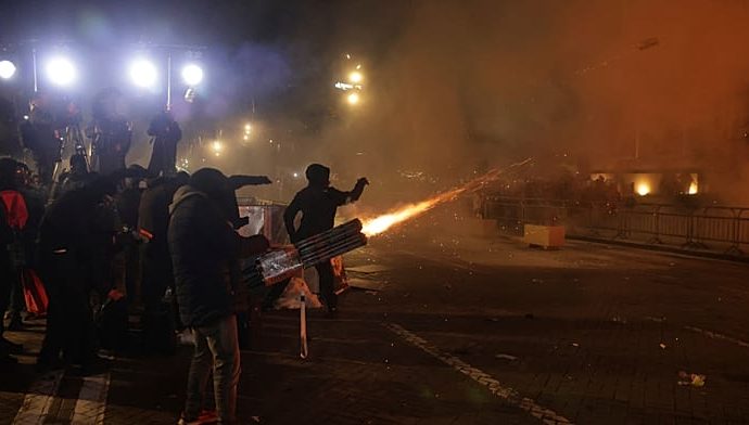 violence-erupts-at-anti-government-protest-in-albanian-capital