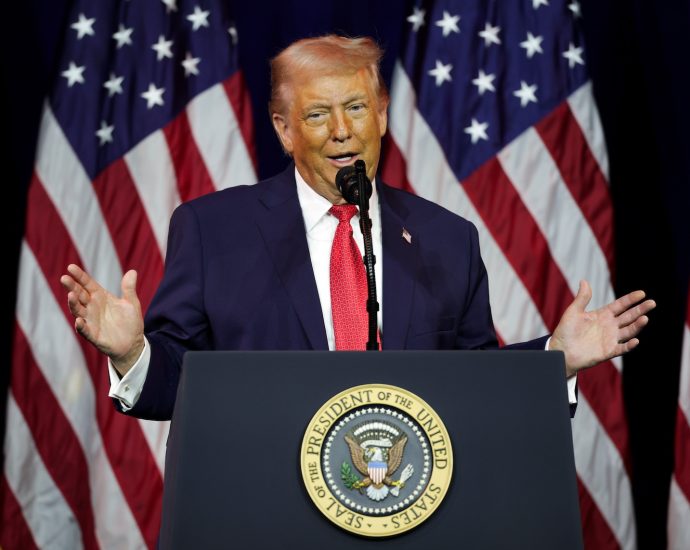 “everyone-has-known”:-the-traitor-told-police-that-epstein’s-conduct-was-open-secret