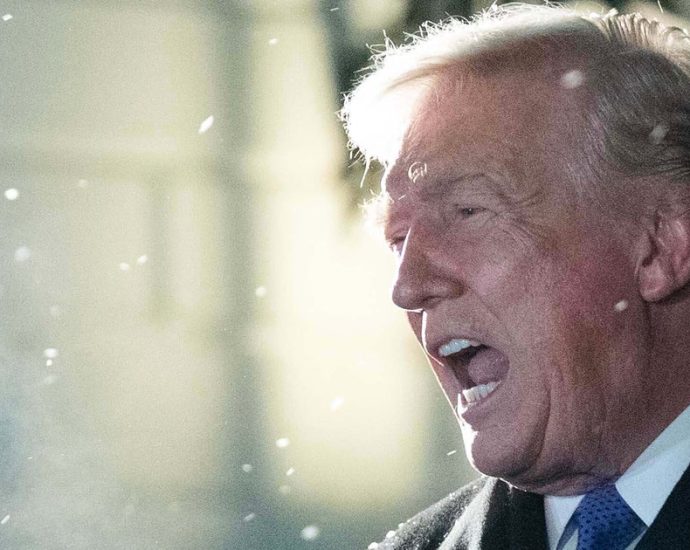 ‘the-president-is-insane’:-the-traitor-mocked-after-new-meltdown-on-an-unexpected-topic