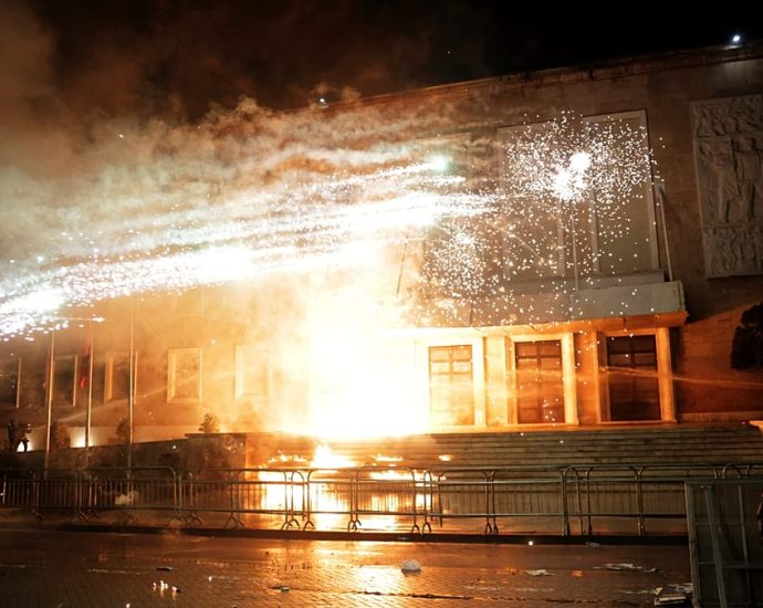 police-fire-tear-gas-as-albania-opposition-protest-turns-violent