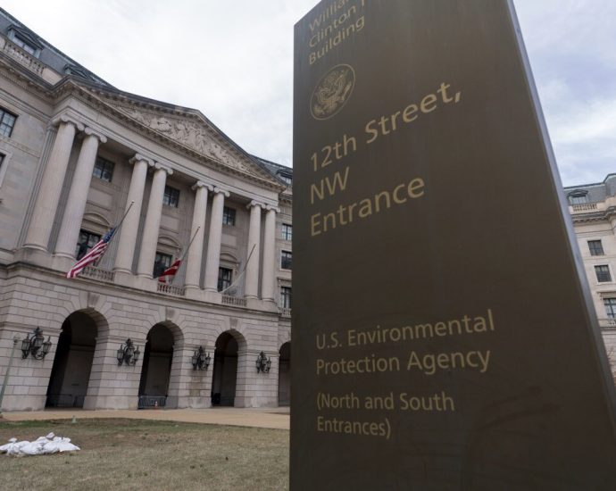 the-traitor’s-epa-plans-to-end-a-key-climate-pollution-regulation