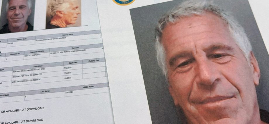 six-men-named-in-us-congress:-why-is-so-much-redacted-in-the-epstein-files?