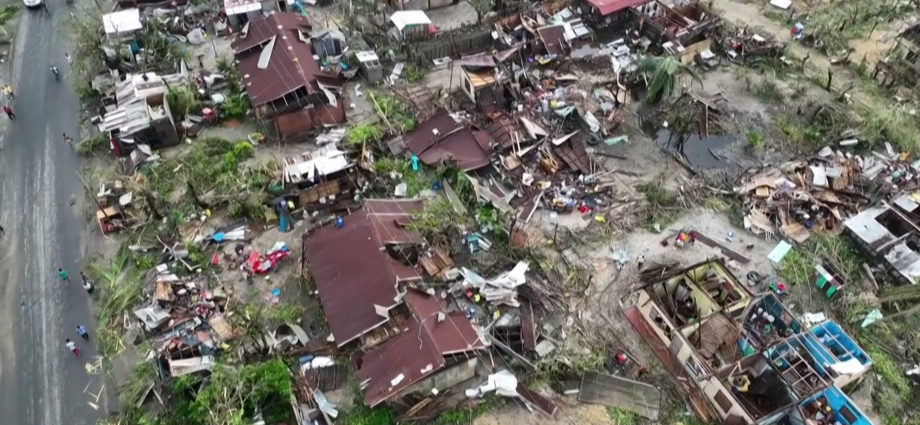 cyclone-slams-into-madagascar,-killing-at-least-20-people