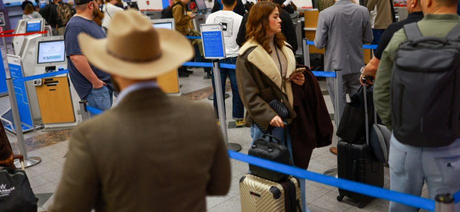 us-reopens-airspace-over-el-paso-after-claim-of-cartel-drone-infiltration