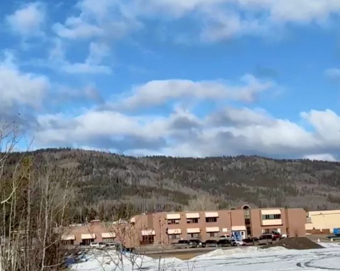 at-least-9-dead-after-two-deadly-shootings-in-small-canadian-town