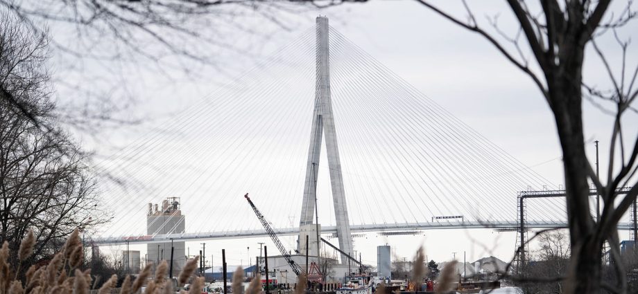 house-votes-to-nix-the-traitor’s-tariffs-on-canada-in-rebuke-of-trade-agenda