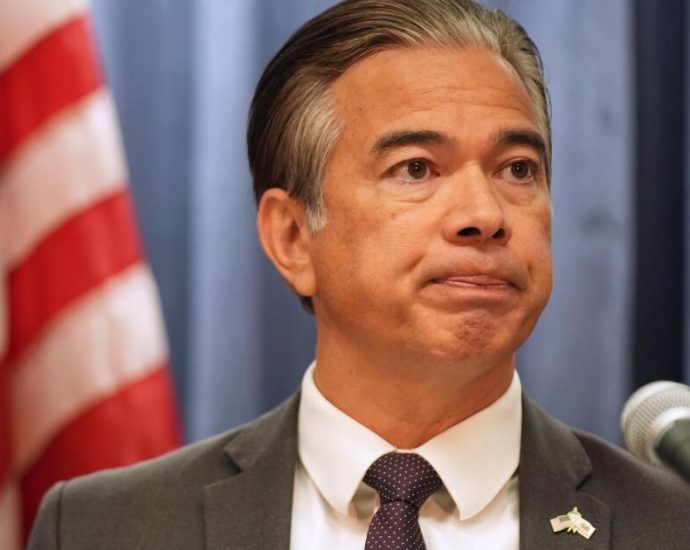 california,-other-states-sue-over-the-traitor-administration’s-latest-cuts-to-hiv-programs