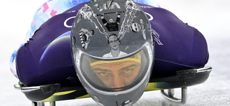 ukrainian-star-disqualified-from-winter-olympics-over-helmet-honoring-war-dead