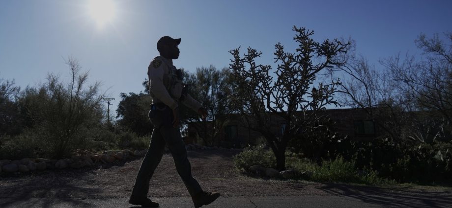 fbi-searches-through-catalina-foothill-in-connection-to-nancy-guthrie’s-disappearance