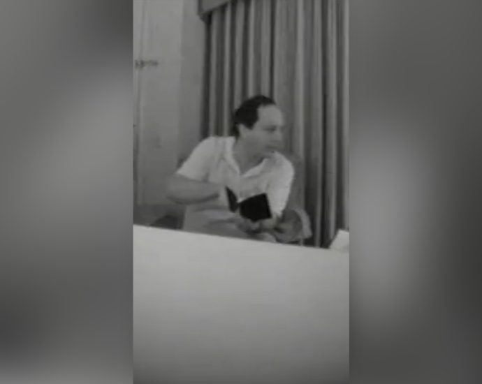 fbi-video-shows-epstein’s-butler-trying-to-sell-‘address-book-of-victims’