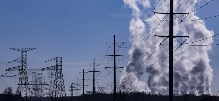 data-centers-are-scrambling-to-power-the-ai-boom-with-natural-gas