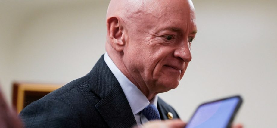 us-judge-blocks-the-traitor-administration-from-punishing-senator-mark-kelly