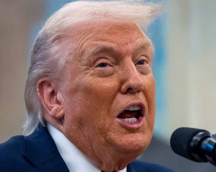 scott-galloway-spots-traitor-47’s-weak-spot-and-how-to-exploit-it