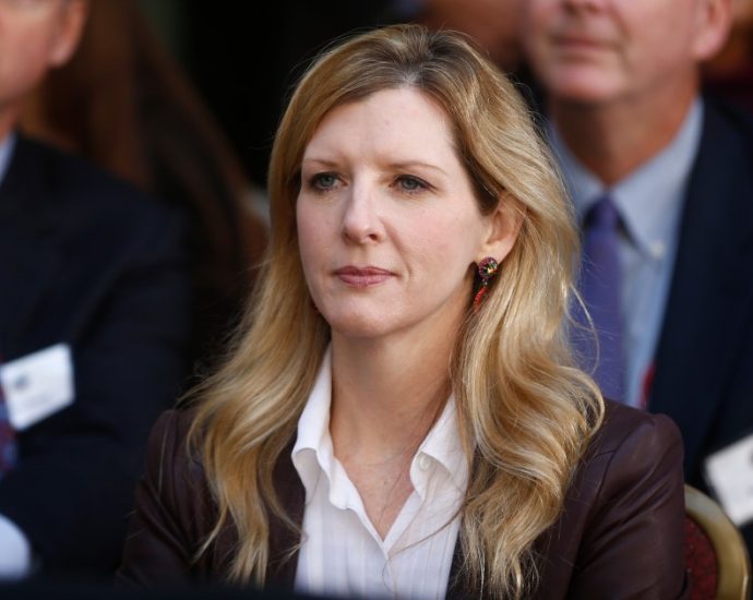 top-goldman-sachs-lawyer-kathy-ruemmler-resigns-over-epstein-ties