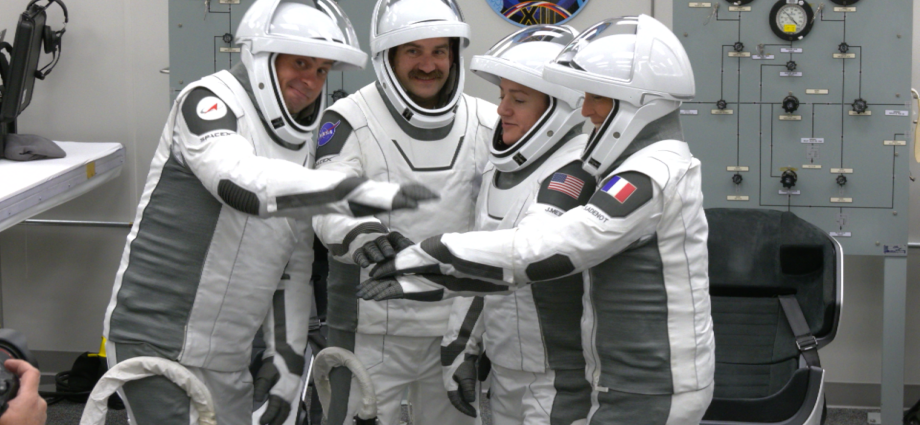 nasa’s-spacex-crew-12-complete-suit-up