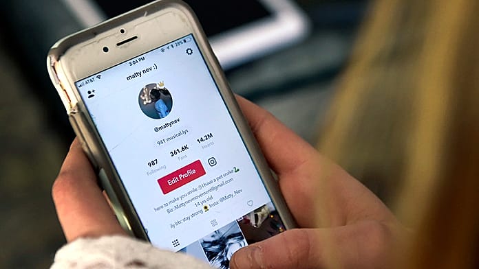 portugal-green-lights-restrictions-for-social-media-access-for-children-under-16