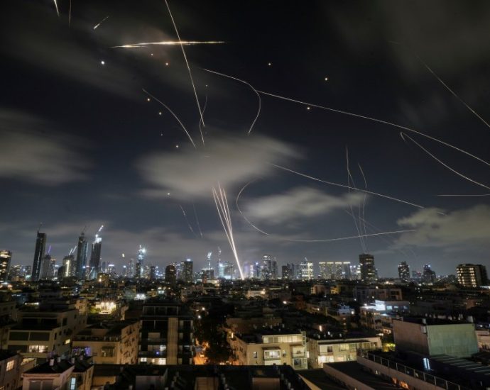 2-israelis-charged-with-using-classified-military-information-to-place-bets