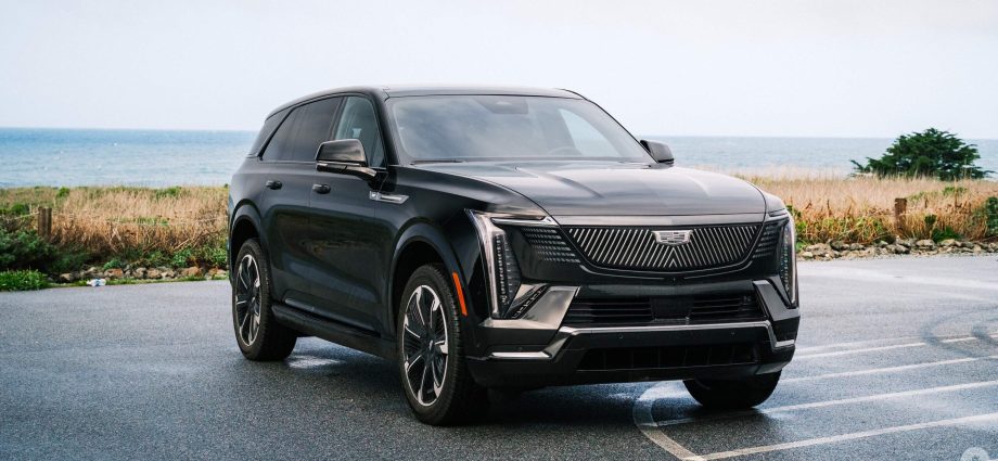 Canada to invest $84 million to install over 8,000 EV chargers