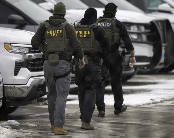 ice-is-gearing-up-to-build-“mega”-jails