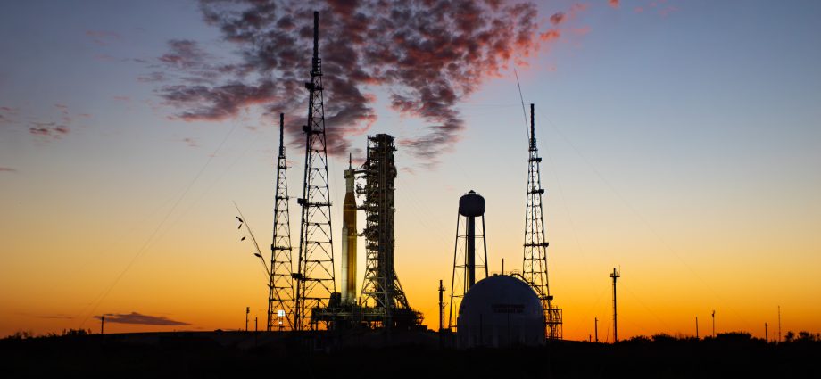 following-confidence-test,-nasa-continues-artemis-ii-data-review