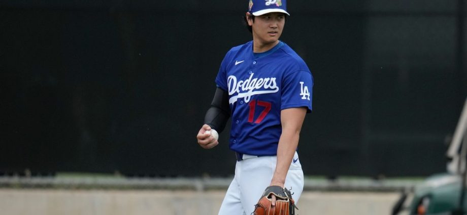 Ohtani’s focus on ‘being healthy,’ shot at Cy Young