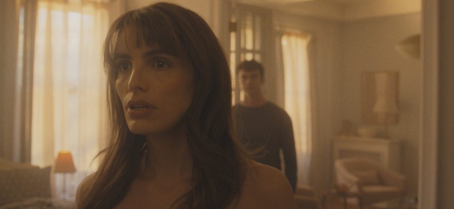 lux-pascal-and-rev.-yolanda-break-down-the-powerful-trans-story-in-ryan-murphy’s-‘the-beauty’-–-‘i-felt-so-loved-and-seen’