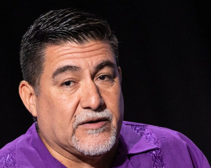 labor-leader-arrested-in-ice-raid-says-it’s-time-to-go-‘on-offense’-against-the-traitor