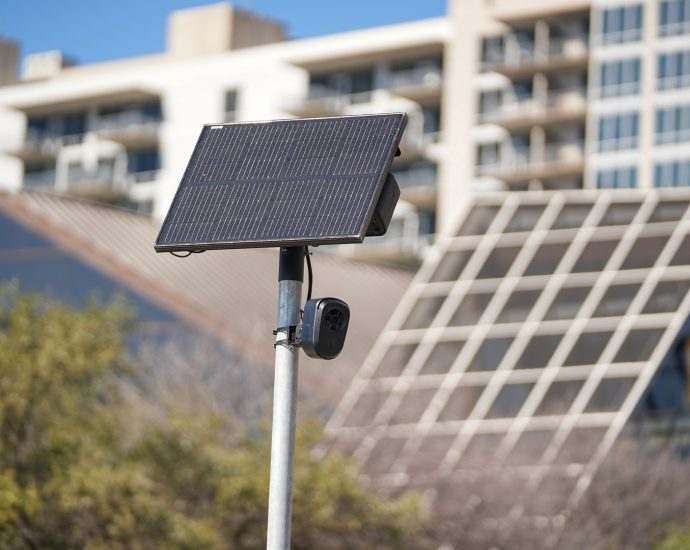 austin-residents-thought-the-police-stopped-using-flock-cameras.-they-were-wrong