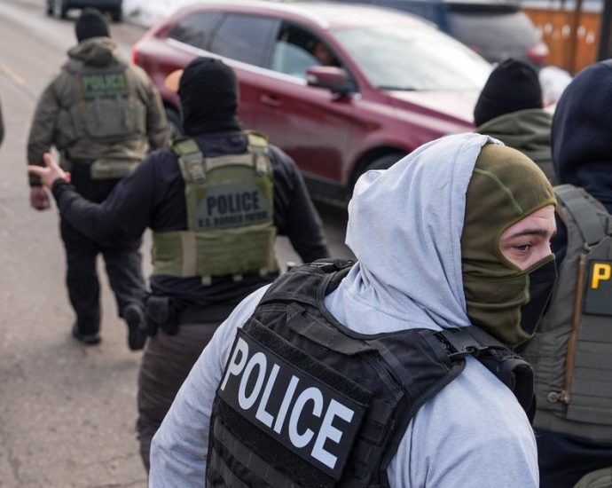 ice-blocked-detainees’-access-to-lawyers-in-minnesota,-judge-finds 