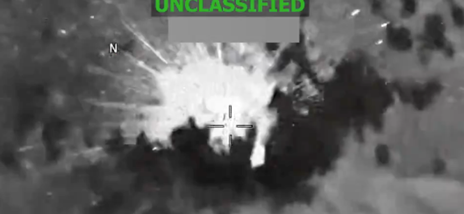 us.-military-strikes-another-alleged-drug-boat-in-caribbean,-killing-3