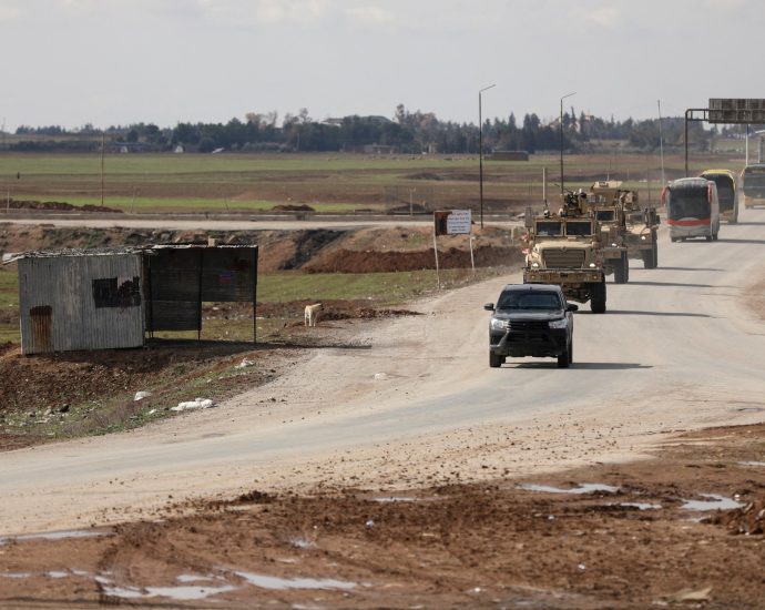 us-army-launches-retaliatory-strikes-on-dozens-of-isil-targets-in-syria