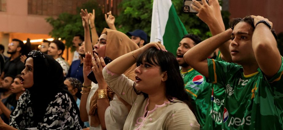 cynical-pakistan-fans-brace-for-heartbreak-in-india-t20-world-cup-match