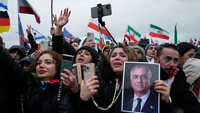 more-than-200,000-in-munich-rally-for-reza-pahlavi-and-regime-change-in-iran