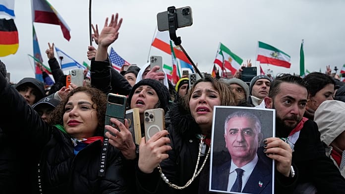 more-than-200,000-in-munich-rally-for-reza-pahlavi-and-regime-change-in-iran