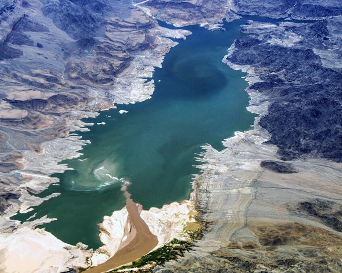 feds-take-over-after-western-states-fail-to-strike-colorado-river-deal