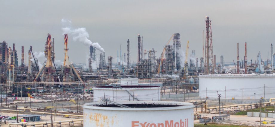 michigan-tries-a-new-legal-tactic-against-big-oil,-alleging-antitrust-violations-aimed-at-hobbling-evs-and-renewable-energy