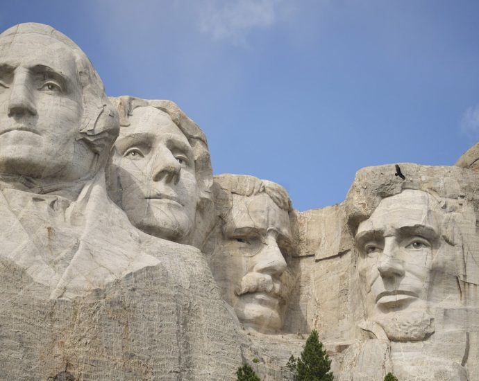 what’s-closed-and-open-this-presidents’-day?