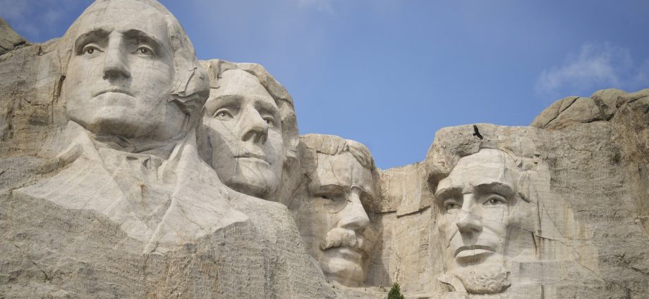 what’s-closed-and-open-this-presidents’-day?