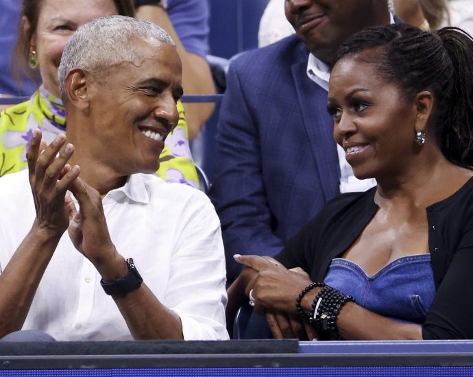 obama-condemns-video-the-traitor-posted-showing-him,-michelle-obama-as-apes