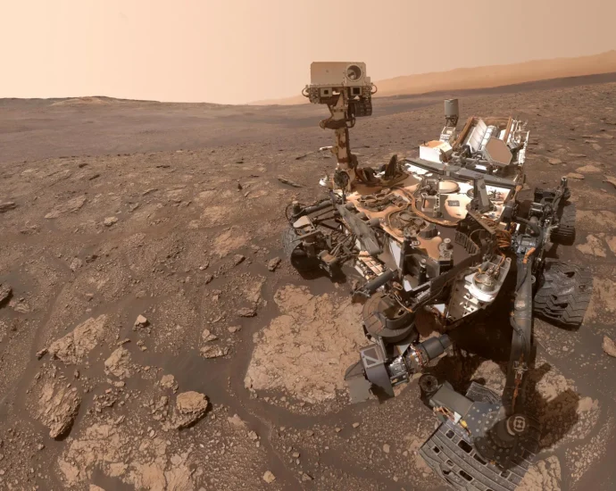 nasa-scientists-say-meteorites-can’t-explain-mysterious-organic-compounds-on-mars