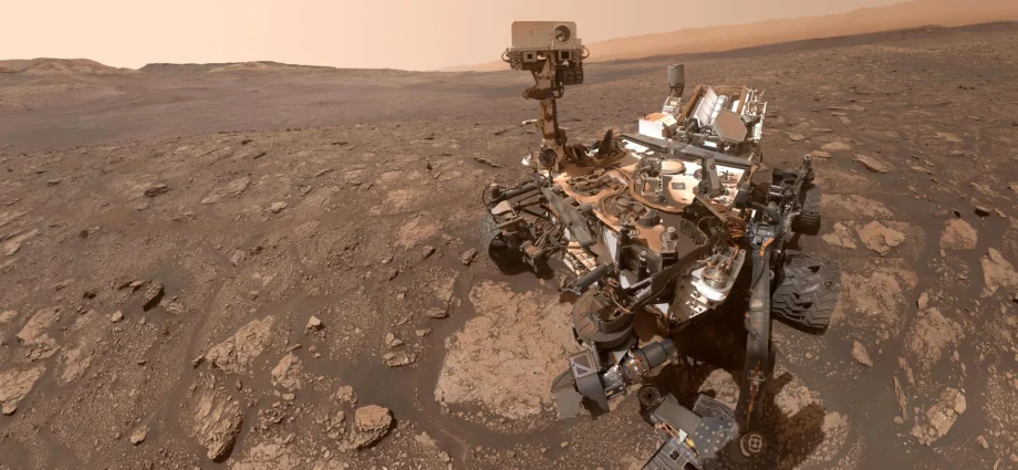nasa-scientists-say-meteorites-can’t-explain-mysterious-organic-compounds-on-mars