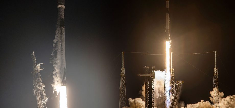 Double delivery: SpaceX sends Starlink satellites into orbit on launches from California and Florida