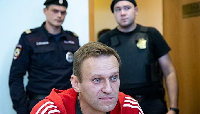 alexei-navalny-dart-frog-toxin-poisoning:-what-we-know