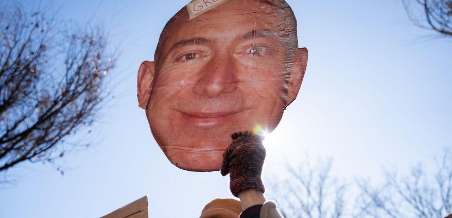 wapo-layoffs-are-another-way-for-bezos-to-suck-up-to-the-traitor